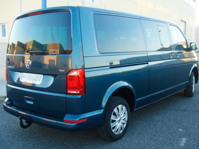 Volkswagen Caravelle monovolumen